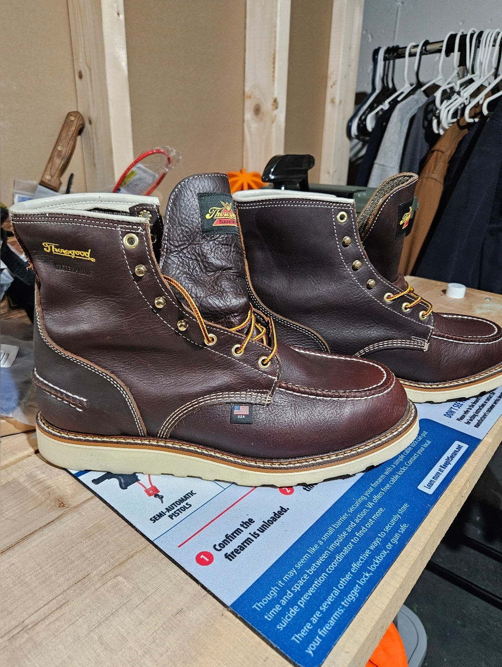 Thorogood Waterproof Briar Pitstop Leather Moc Toe SOFT TOE